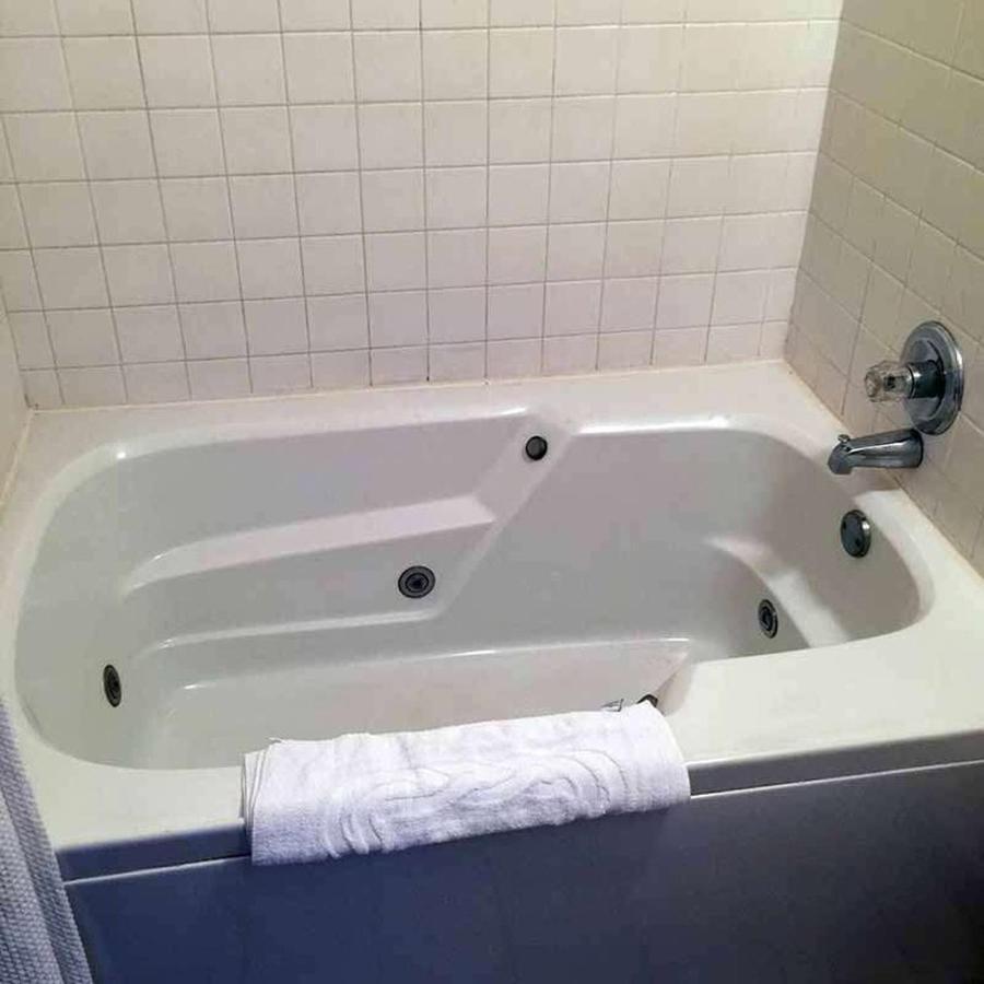Astoria Hotel Danville West Luaran gambar
