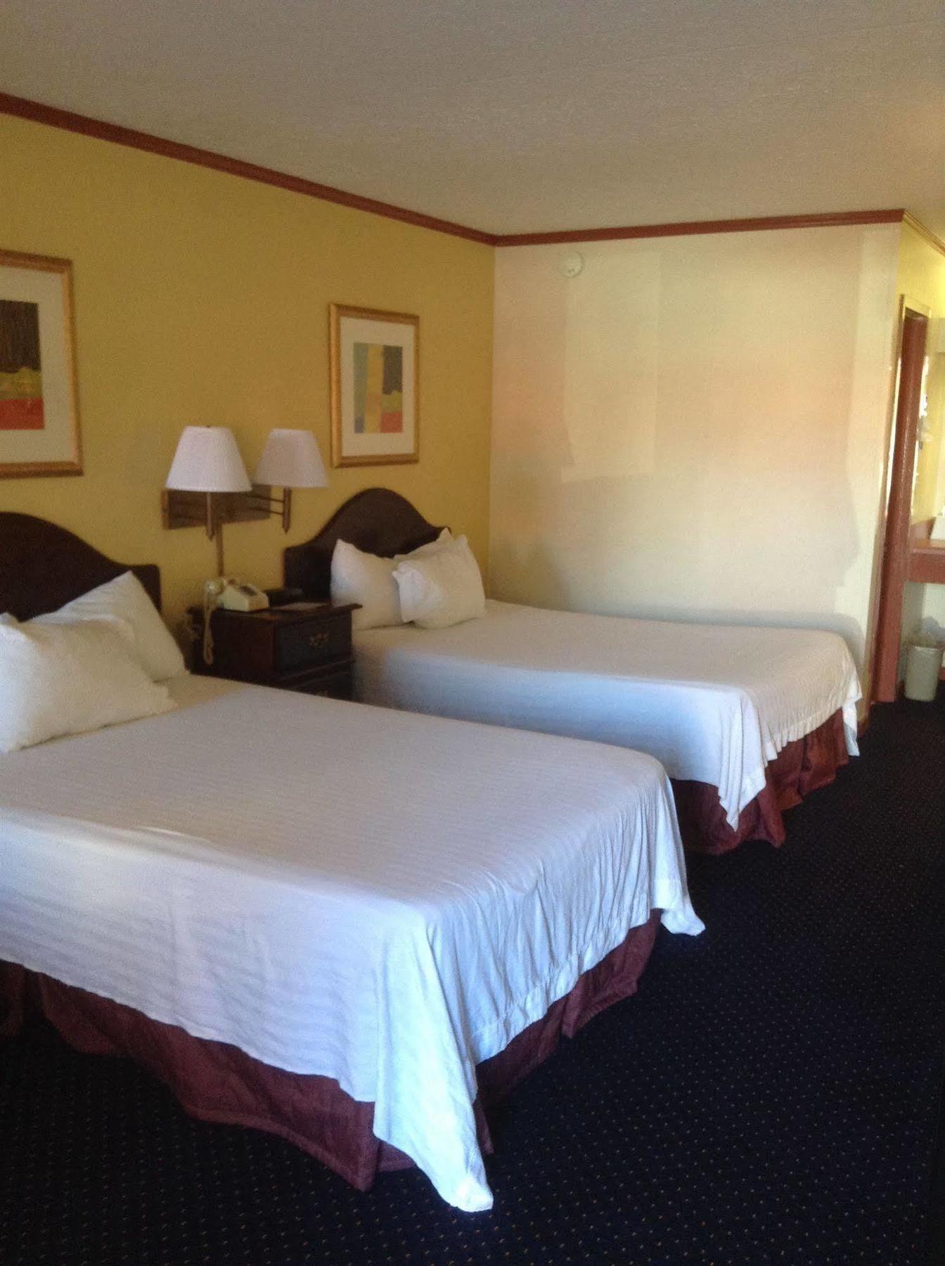 Astoria Hotel Danville West Luaran gambar